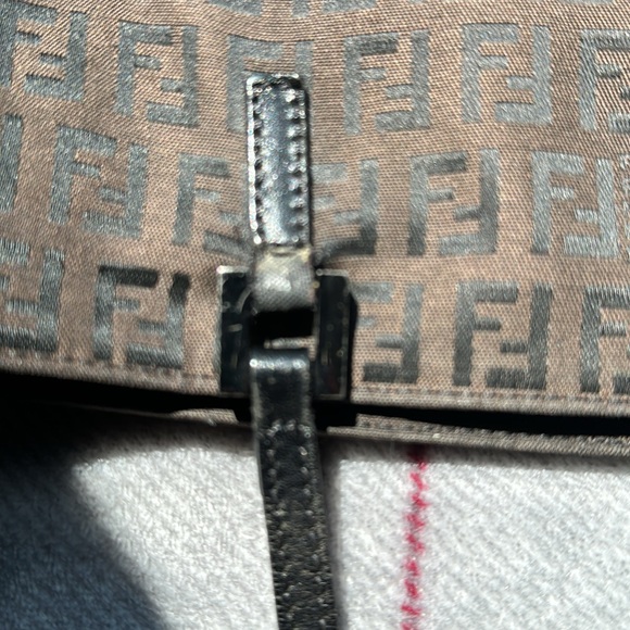 Fendi Tote Bag Brown Canvas - Picture 4 of 11